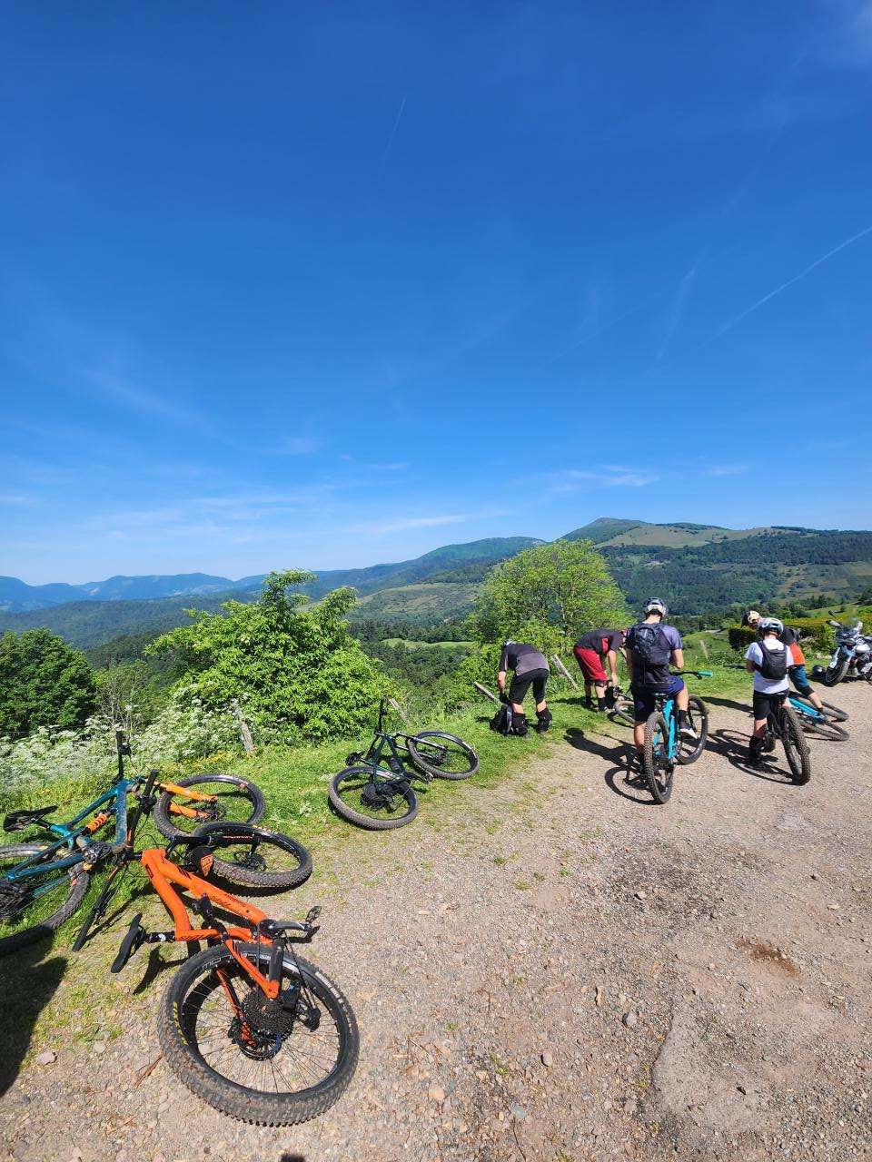 Image de l'article Retour sur un weekend de guidage VTT autour du Grand Ballon